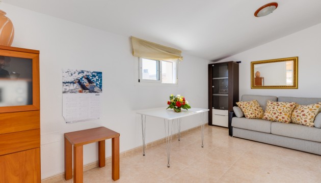 Resale - Apartment - Orihuela Costa - Playa Flamenca
