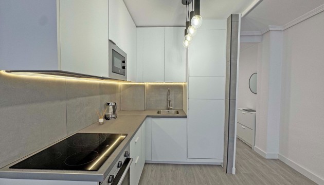 Перепродажа - Квартира - Torrevieja