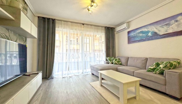 Перепродажа - Квартира - Torrevieja