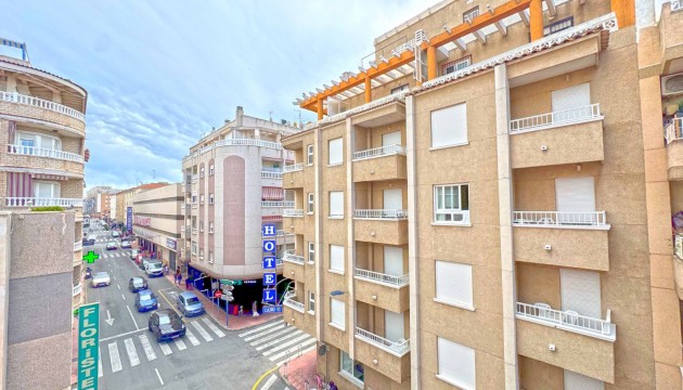 Перепродажа - Квартира - Torrevieja