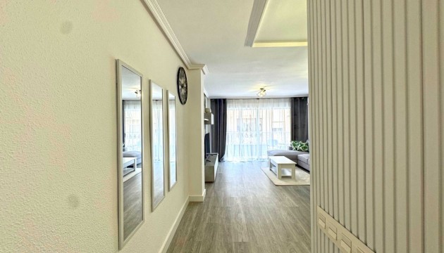 Перепродажа - Квартира - Torrevieja