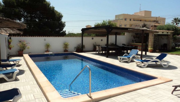 Resale - Detached Villa - Orihuela Costa - Lomas de Cabo Roig