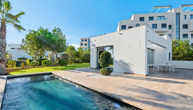 Herverkoop - Detached Villa - Las Colinas Golf