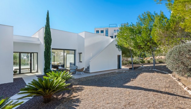 Reventa - Chalet Independiente - Las Colinas Golf