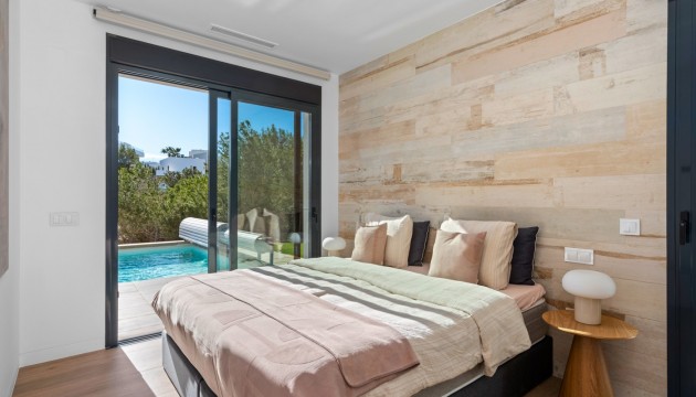 Reventa - Chalet Independiente - Las Colinas Golf