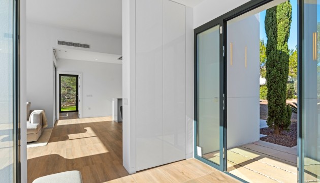 Reventa - Chalet Independiente - Las Colinas Golf