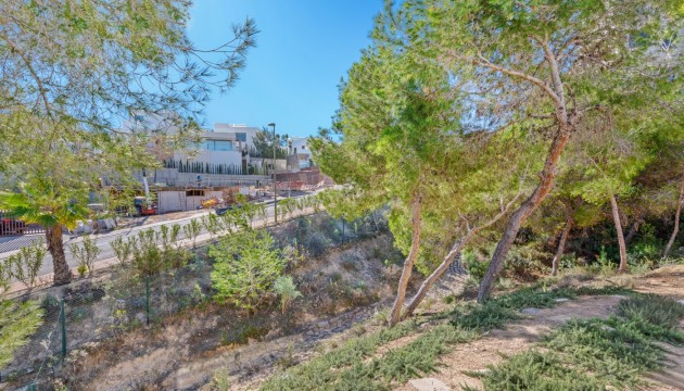 Reventa - Chalet Independiente - Las Colinas Golf