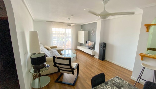 Herverkoop - Apartment - Mil Palmeras