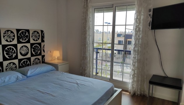 Herverkoop - Apartment - Mil Palmeras