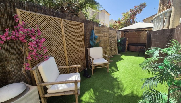 Herverkoop - Detached Villa - Orihuela Costa - Villamartín