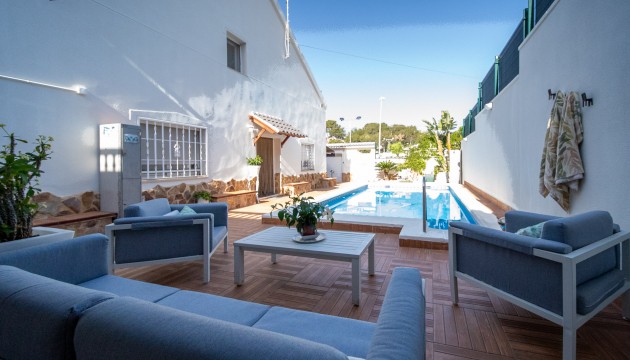 Resale - Detached Villa - Torrevieja - Los Balcones - Los Altos del Edén