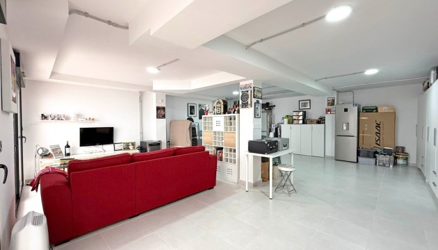 Videresalg - Detached Villa - Orihuela Costa - Villamartín