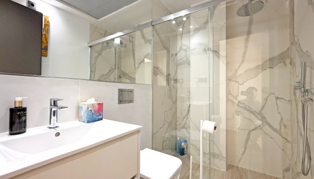 Videresalg - Detached Villa - Orihuela Costa - Villamartín