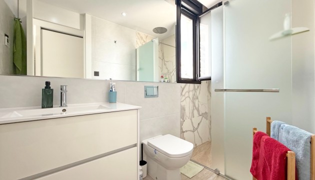 Videresalg - Detached Villa - Orihuela Costa - Villamartín