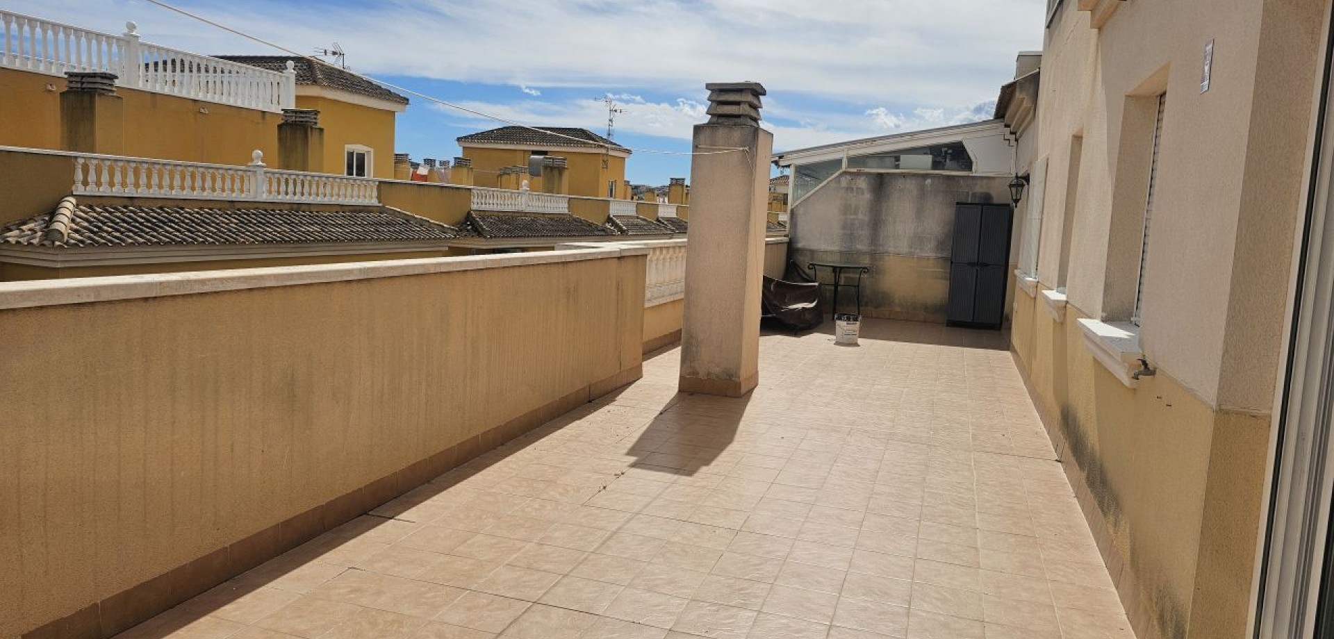 Apartment in Formentera de Segura - view 1