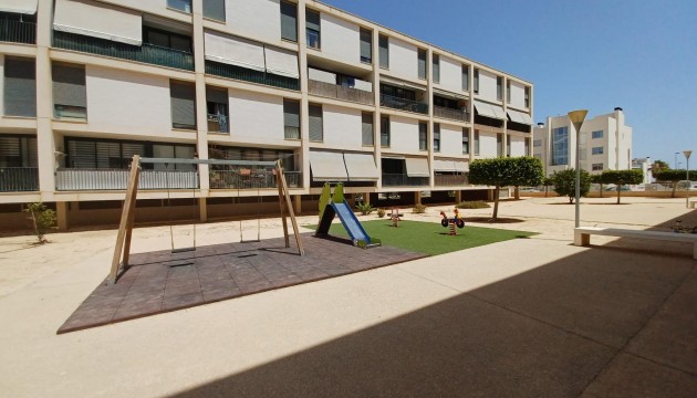 Resale - Apartment - Orihuela Costa - Los Dolses