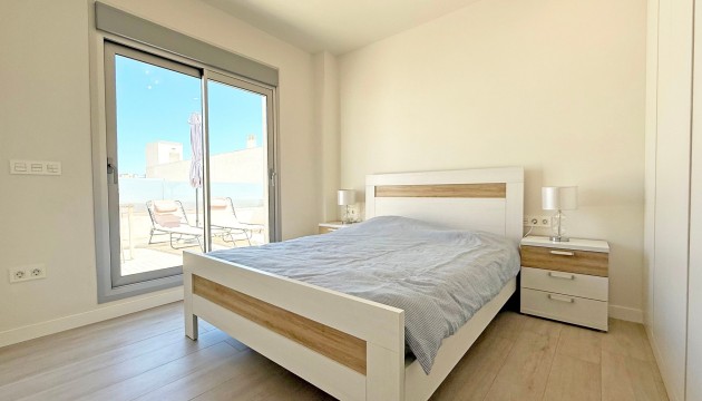 Resale - Semi Detached Villa - Orihuela Costa - Los Dolses