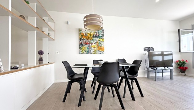 Resale - Semi Detached Villa - Orihuela Costa - Los Dolses