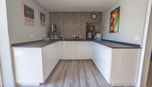 Herverkoop - Country House - Los Montesinos