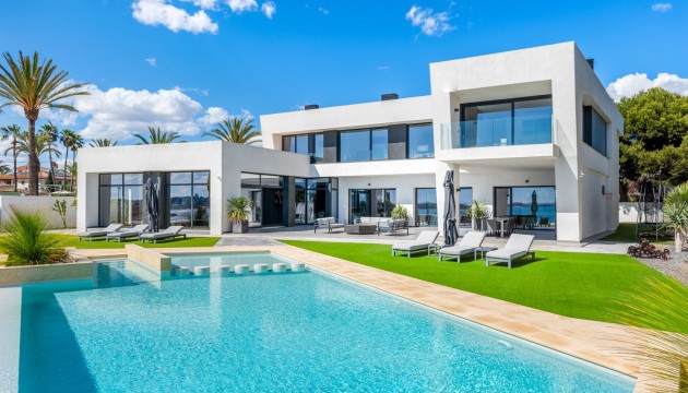 Herverkoop - Detached Villa - Orihuela Costa - Cabo Roig