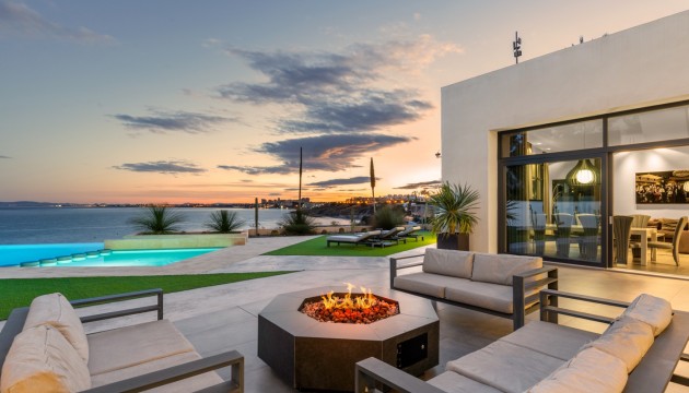 Herverkoop - Detached Villa - Orihuela Costa - Cabo Roig