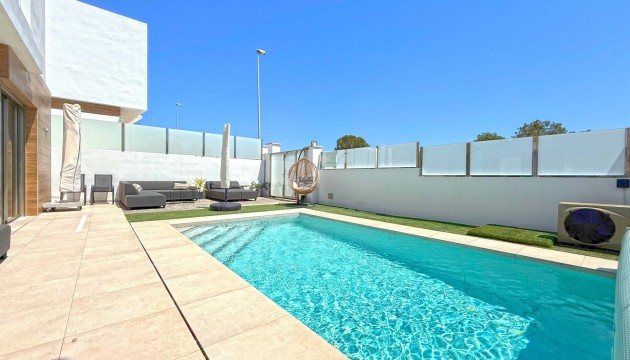 Reventa - Chalet Independiente - Orihuela Costa - Villamartín