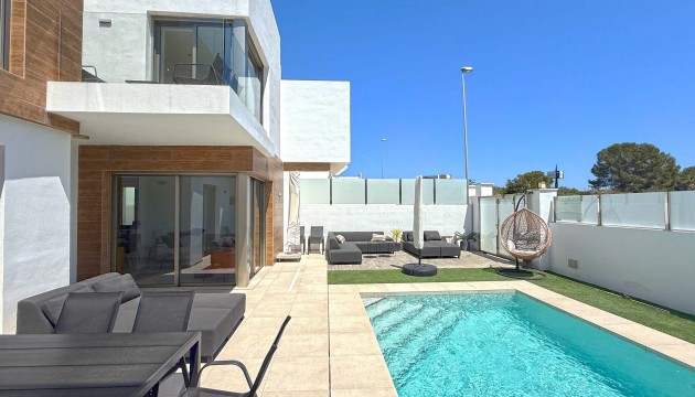 Reventa - Chalet Independiente - Orihuela Costa - Villamartín