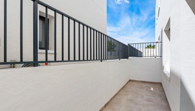 Reventa - Apartamento - San Miguel de Salinas