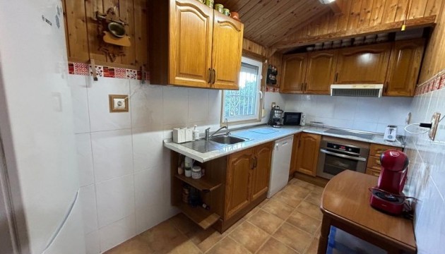 Begagnad - Landsbyggdshus - Orihuela