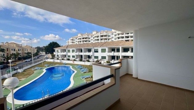 Herverkoop - Apartment - Orihuela Costa