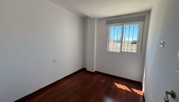Resale - Apartment - Orihuela Costa