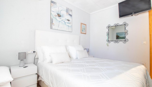 Resale - Bungalow - Torrevieja - El chaparral