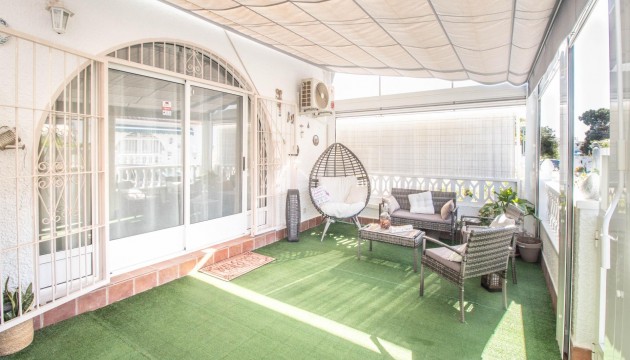 Resale - Bungalow - Torrevieja - El chaparral
