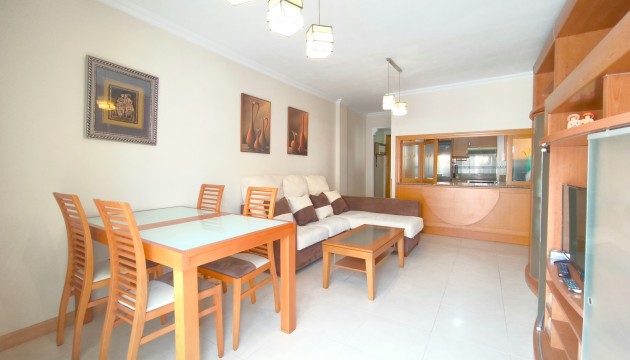 Resale - Apartment - Torrevieja - Playa de los Locos