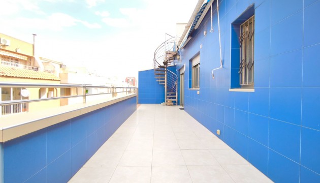 Resale - Apartment - Torrevieja - Playa de los Locos