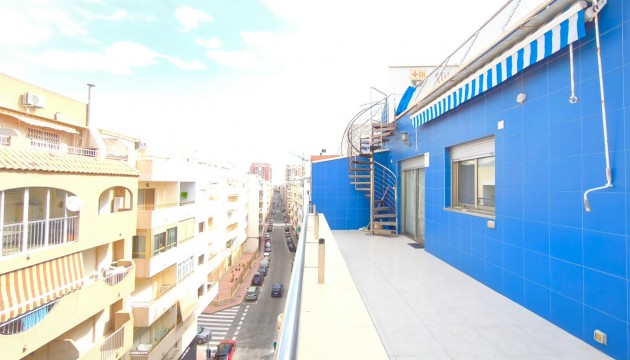 Resale - Apartment - Torrevieja - Playa de los Locos