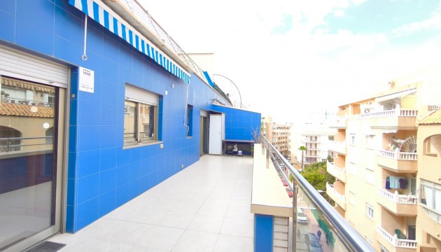 Resale - Apartment - Torrevieja - Playa de los Locos
