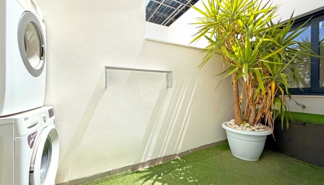 Resale - Semi Detached Villa - Orihuela Costa - Villamartín