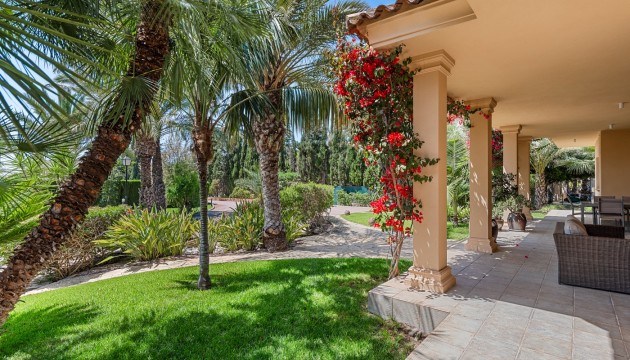 Begagnad - Fristående Villa - Elche