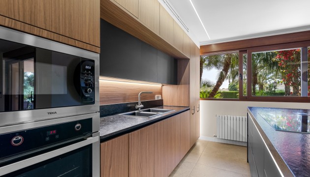 Begagnad - Fristående Villa - Elche