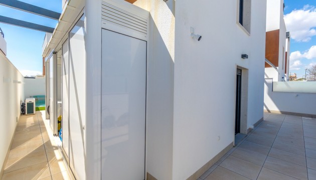 Herverkoop - Detached Villa - Torre de la Horadada