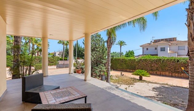 Herverkoop - Detached Villa - Elche