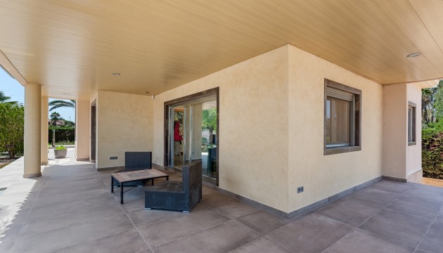 Herverkoop - Detached Villa - Elche