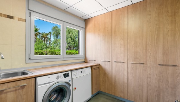 Herverkoop - Detached Villa - Elche