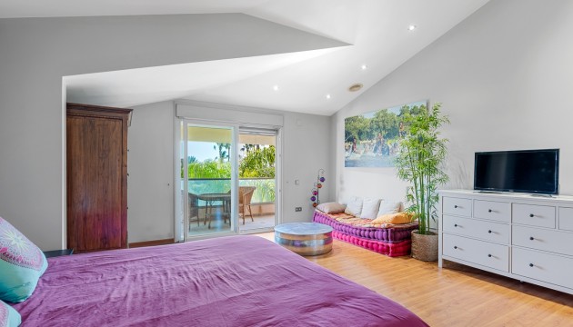 Herverkoop - Detached Villa - Elche