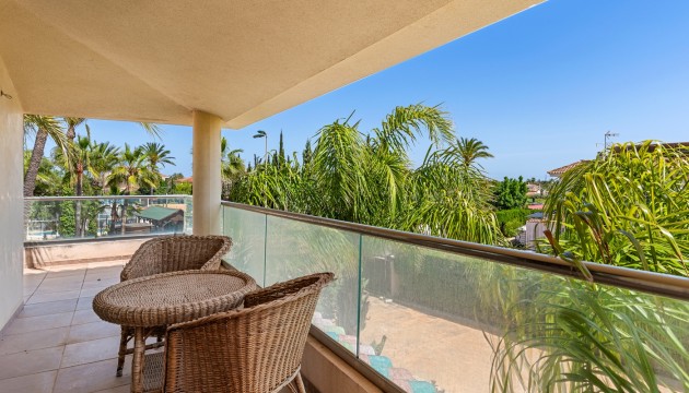 Herverkoop - Detached Villa - Elche