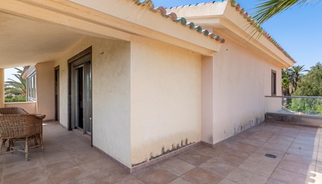 Herverkoop - Detached Villa - Elche