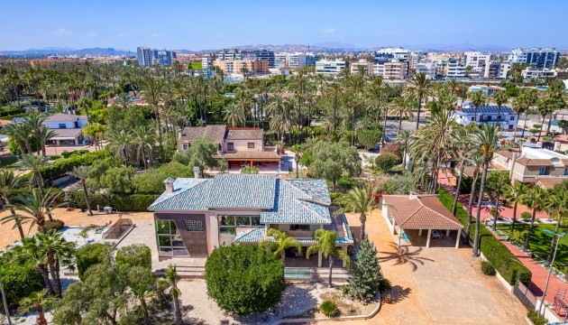 Herverkoop - Detached Villa - Elche