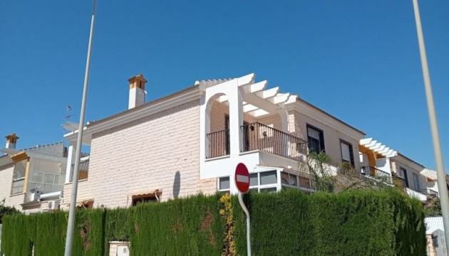 Resale - Detached Villa - Pilar de la Horadada