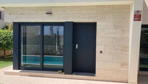 Reventa - Chalet Pareado - Pilar de la Horadada